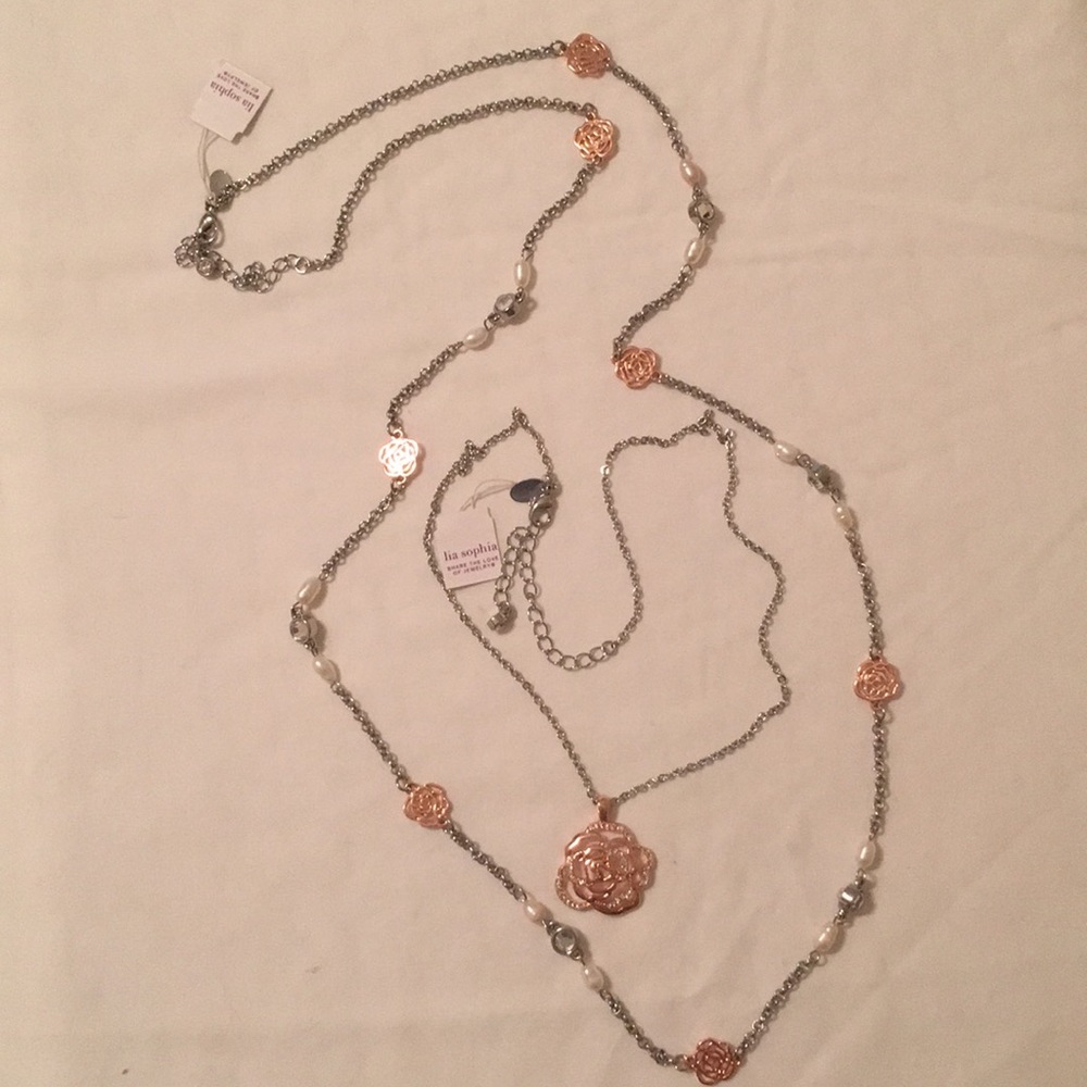 Rose Necklace set NWT
